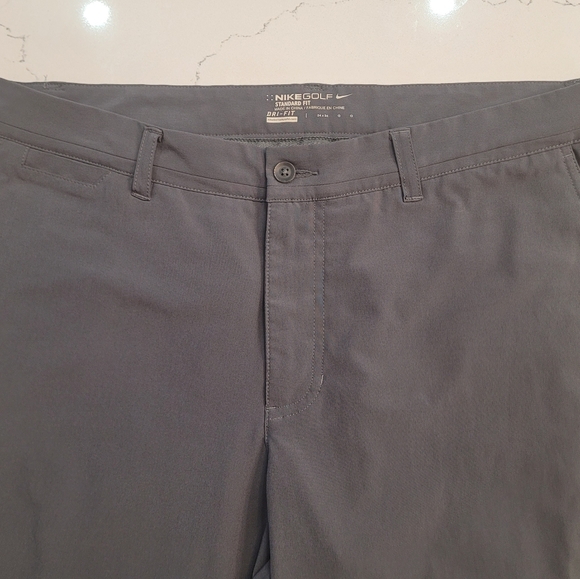 Nike Dri-Fit Flat Front Standard Fit Golf Pants - Men's size 34 x 34 - Picture 3 of 9